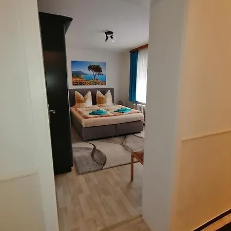 Tischer Апартаменты