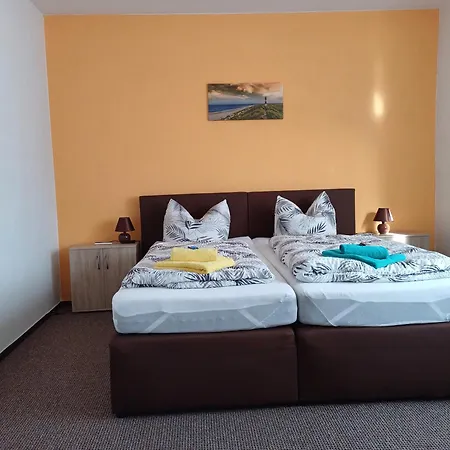 Tischer Апартаменты